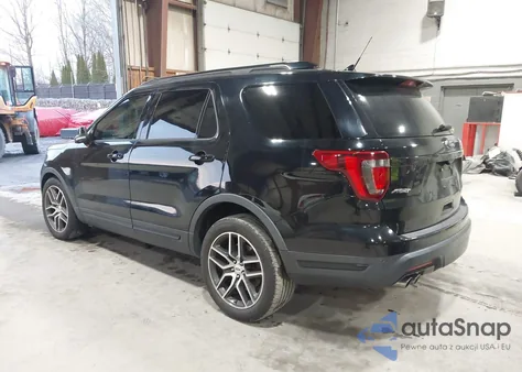 2018 Ford Explorer Sport z USA, uszkodzony, nr VIN 1FM5K8GTXJGC20930